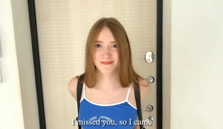 Сводная сестра внезапно зашла в гости